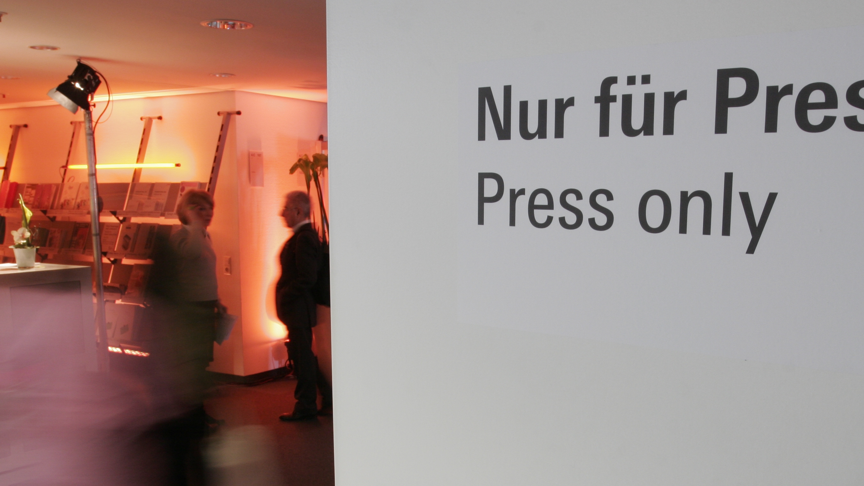 Presspagestagewebp1920